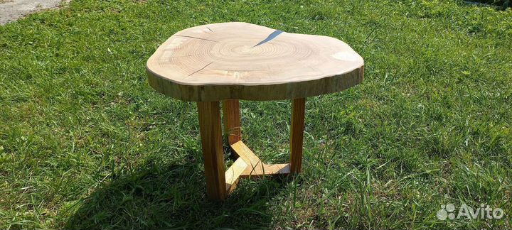 Кофейный стол,из спила ясеня