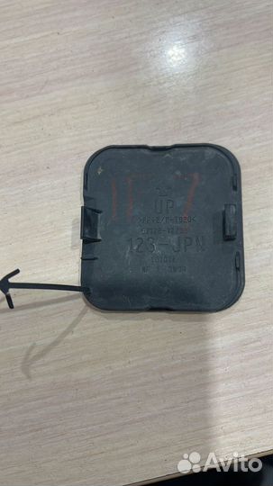 Заглушка буксировочной петли Toyota Corolla e150