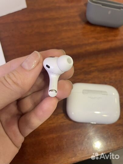 Наушники AirPods Pro