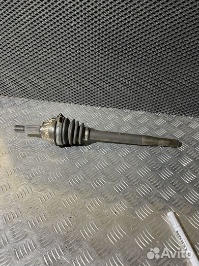 1753951 Полуось передняя левая Ford Focus 1