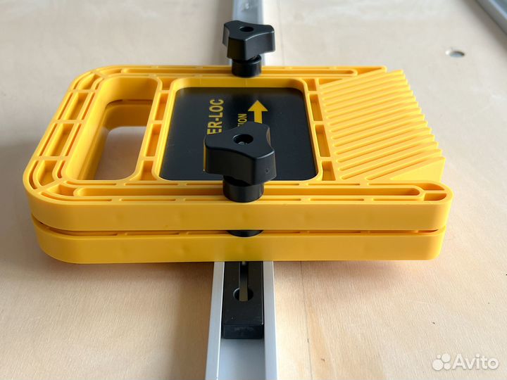 Гребенчатый прижим для циркулярки фрезера пластик