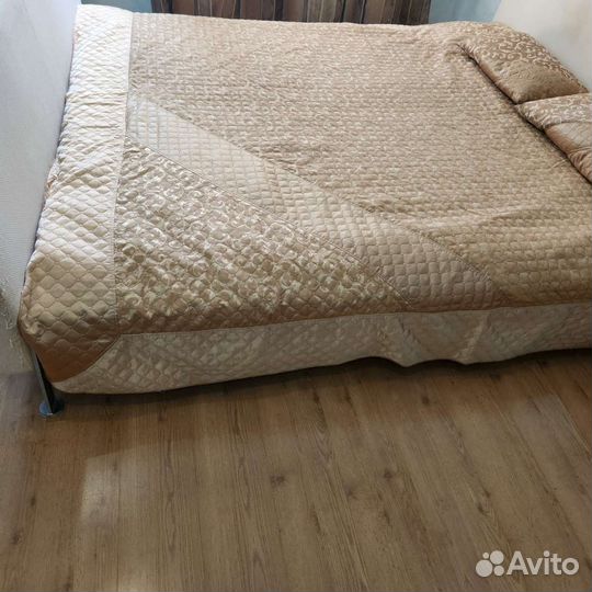 Покрывало на 2 х спальную кровать