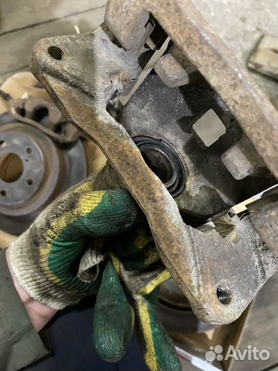 Задние вентилируемые тормоза forester sf sti 2m