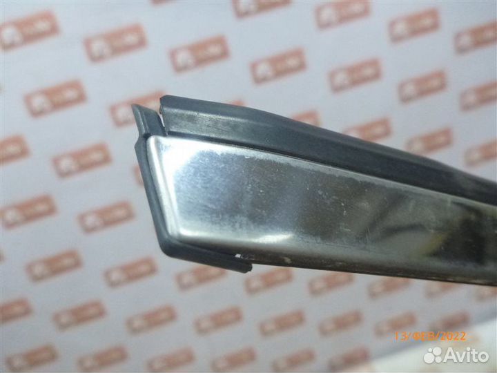 Уплотнитель стекла двери бархотка задний правый