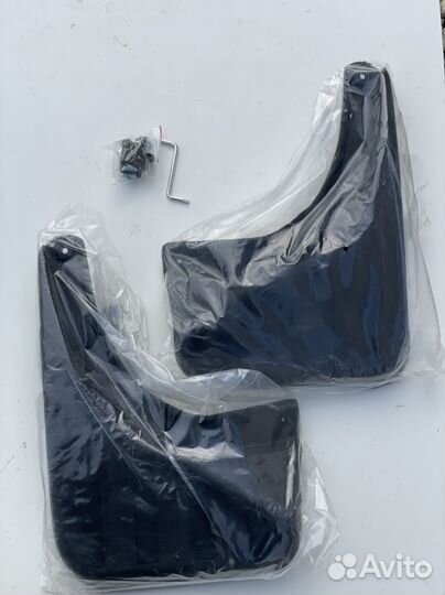 Брызговики на Mercedes Benz glk-class x204