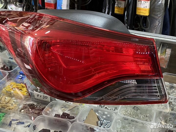 Задний левый фонарь hyundai elantra 5