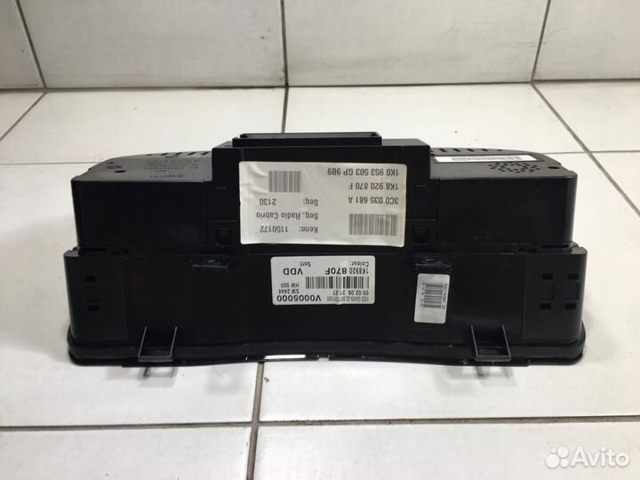 Панель приборов Volkswagen Scirocco 3 MK3 137