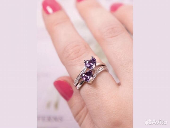 Кольцо двойное с сердцем