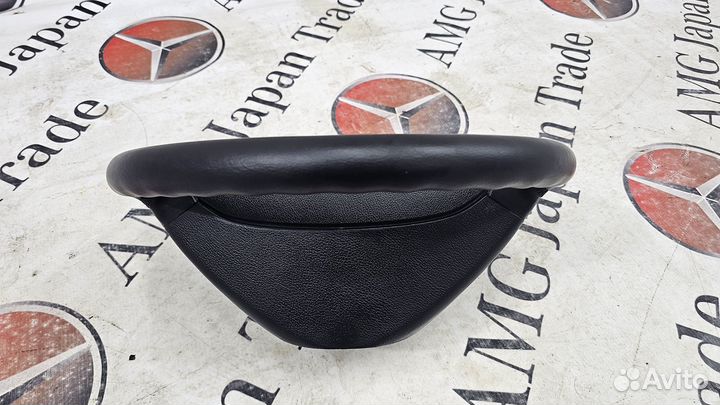 Руль в сборе на Mercedes-Benz W210