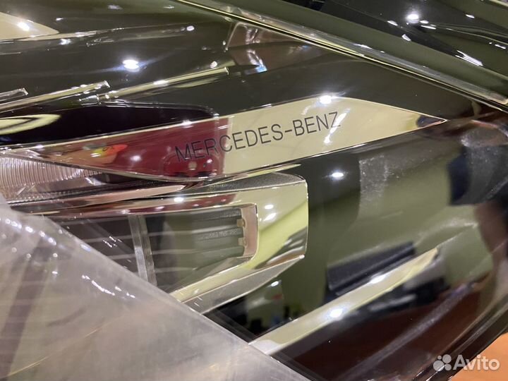 Фара новая Mercedes W213 дорест левая \ правая