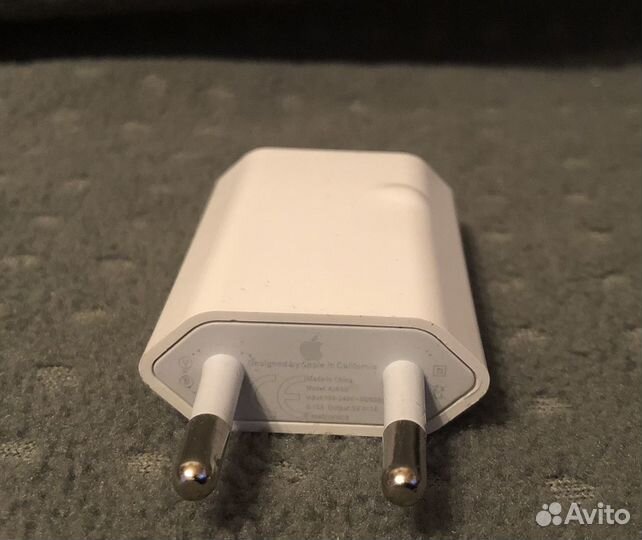 Нерабочее зарядное устройство Apple iPhone