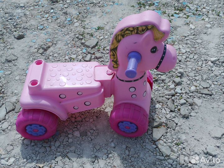 Лошадь каталка