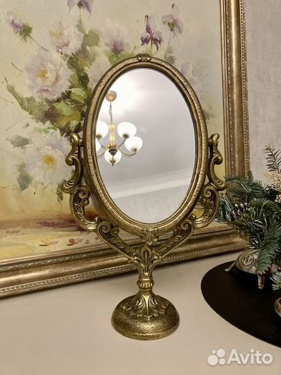 Зеркало винтажное настольное