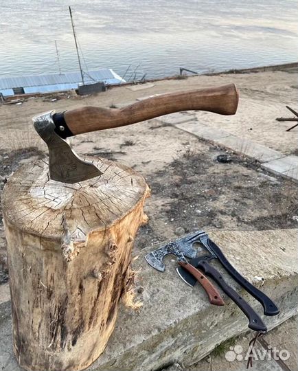 Топор