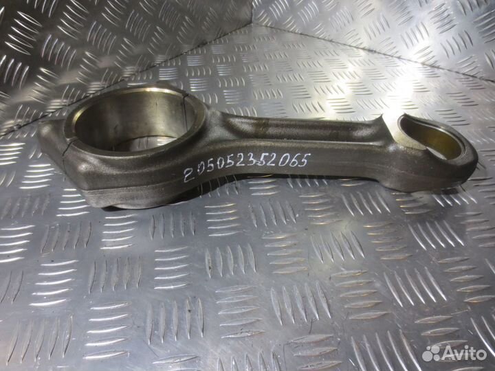 Шатун Volvo 20876840