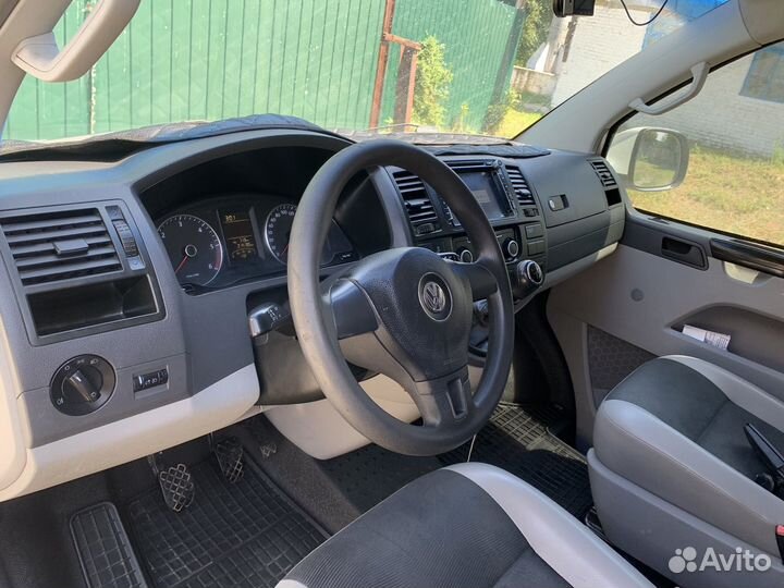 Volkswagen Transporter 2.0 МТ, 2010, 210 000 км