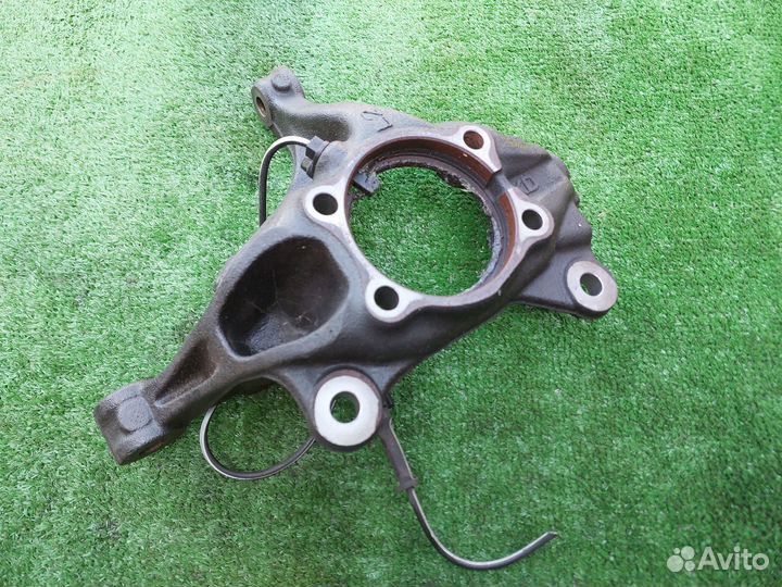 Кулак поворотный передний левый Мазда CX5 KE