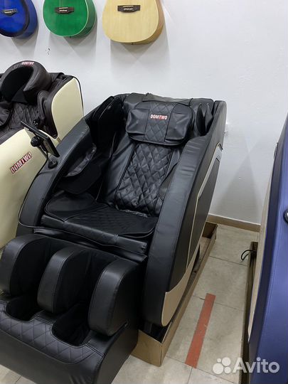 Массажное кресло (черное - новое )