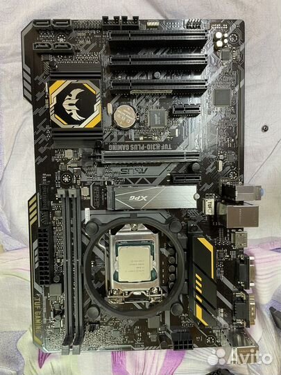 Материнская плата