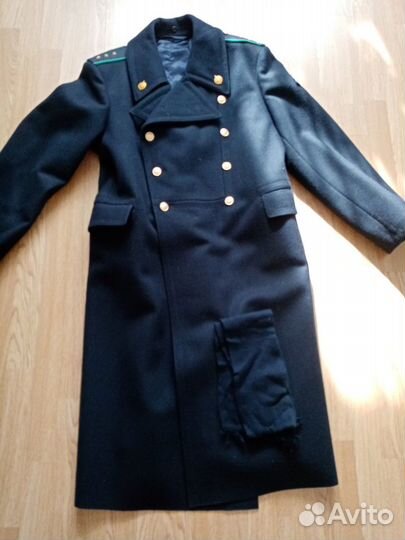 Шинель двубортная Иссиня черного цвета