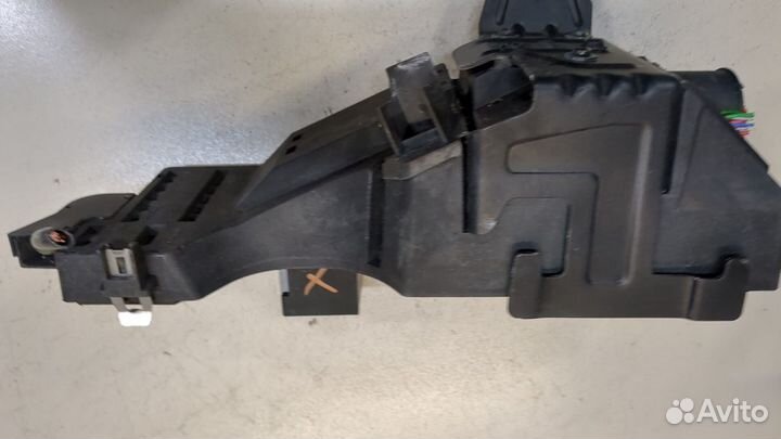 Блок предохранителей Volvo S80, 2000