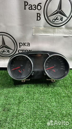 Панель приборов Nissan Qashqai j10