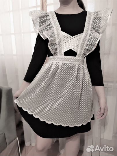 Белый школьный фартук