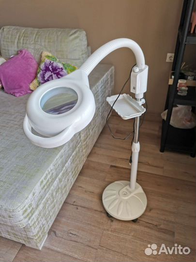 Лампа лупа напольная