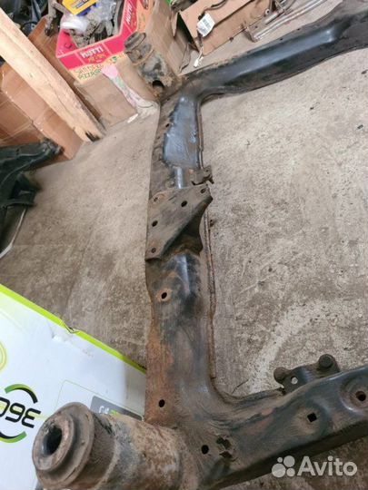 Подрамник передний Nissan Murano Z51 VQ35DE 2012