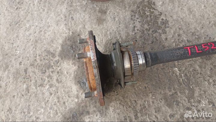 Полуось задний правый Suzuki Escudo TD62W H25A