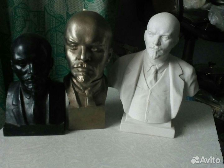 Бюст Ленина