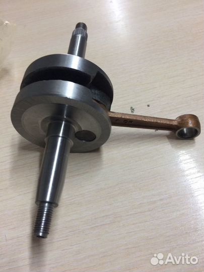 Коленвал на скутер Action 2