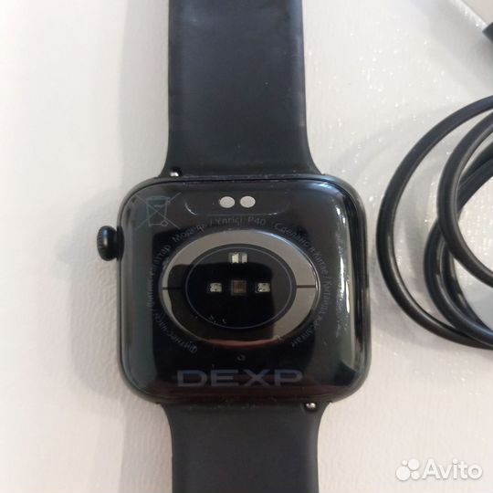 Смарт-часы Dexp P40