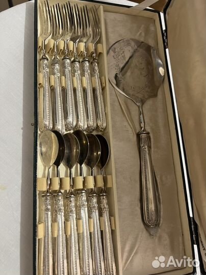 Набор столовых приборов Серебро