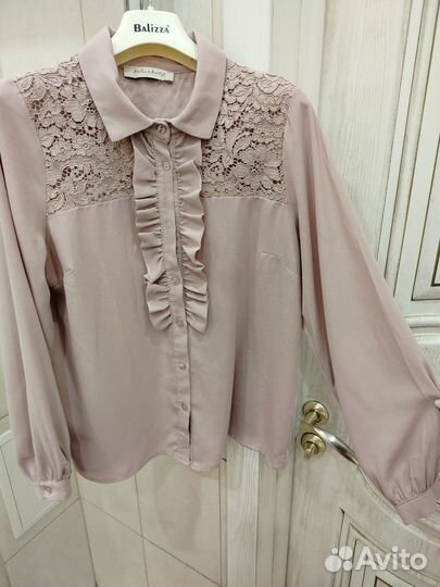 Блузка Италия пудра с кружевом 46-48 р
