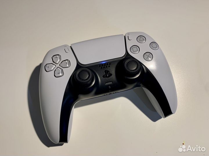 Геймпад dualsense ps5 как новый