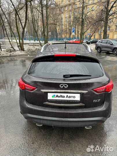 Infiniti FX37 3.7 AT, 2012, 166 700 км