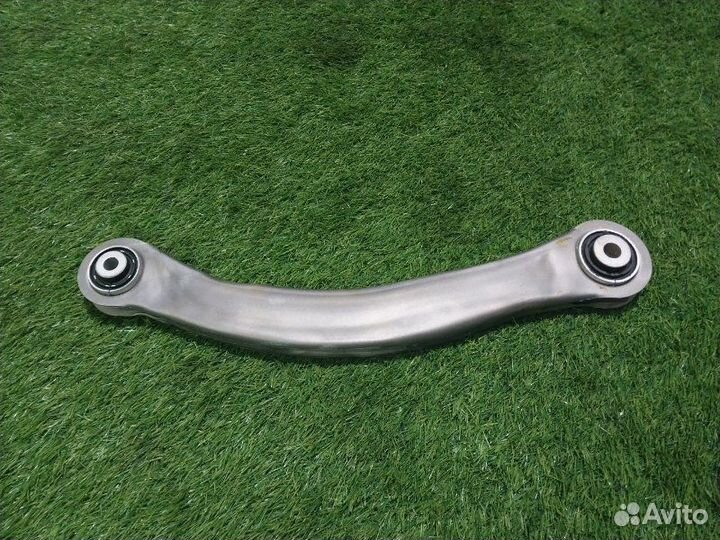 Рычаг подвески задний правый Audi A6 C8 dfba 2018