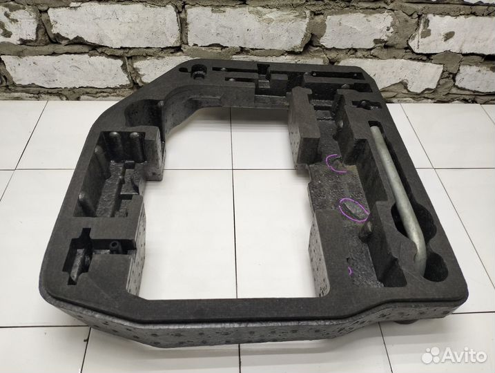 Ящик для инструментов Audi A5 8T