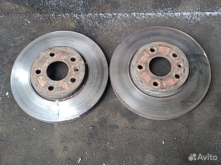 Тормозной диск Opel Astra J