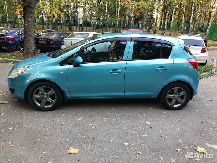 Opel Corsa 1.4 AT, 2010, 117 000 км