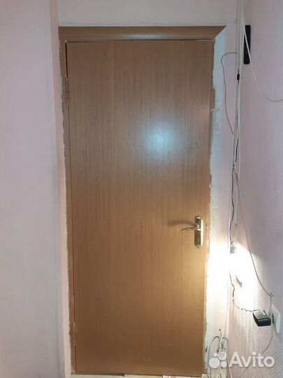 Дверь межкомнатная 800 х 2000 с коробкой бу