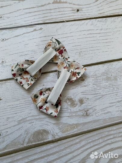 Бантики заколки для девочек