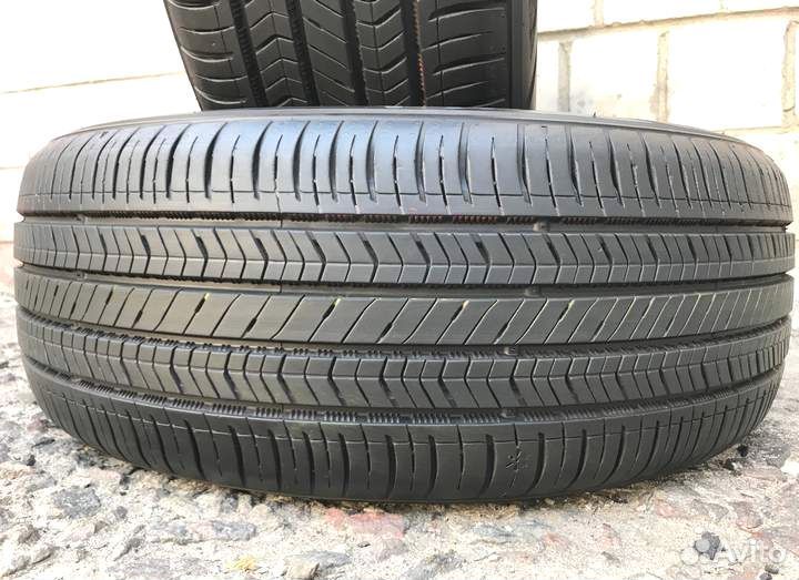 Kumho Solus TA31 215/55 R17 94V