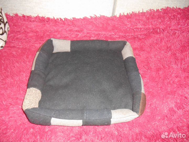 Лежанки для собак