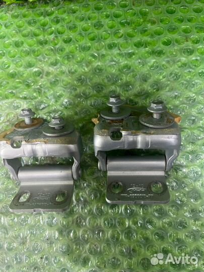 Петли багажника LADA Kalina, Granta универсал