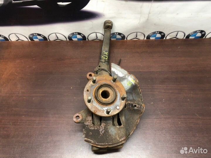 Кулак передний левый Mazda 6 GG