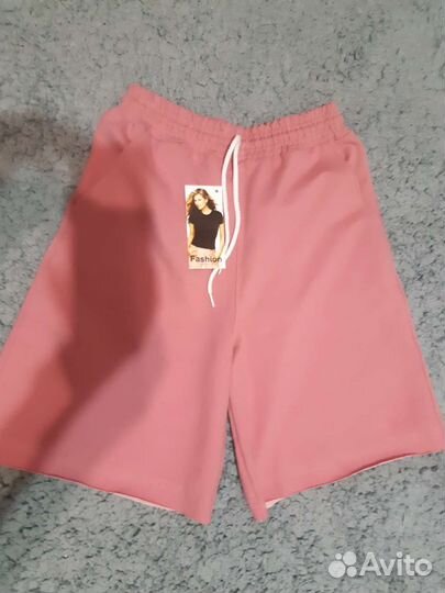 Шорты женские