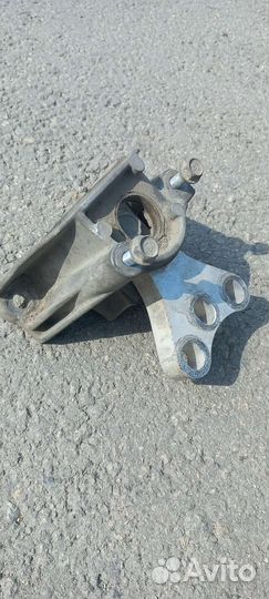 Опора кпп Хонда Сивик 8 5d