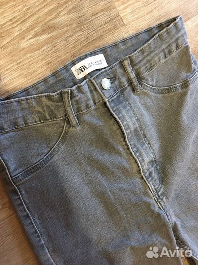 Джинсы новые